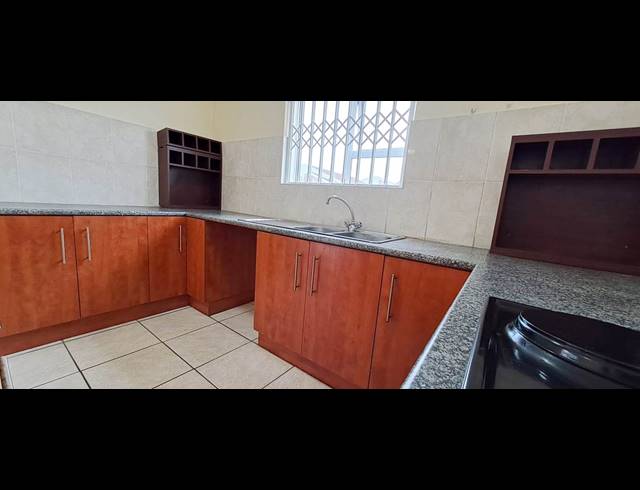 3 BEDROOM HOUSE RENTED IN BRIDGEMEADE